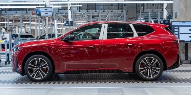 Завод BMW Group у Дебрецені випустив 50-тисячний BMW iX3