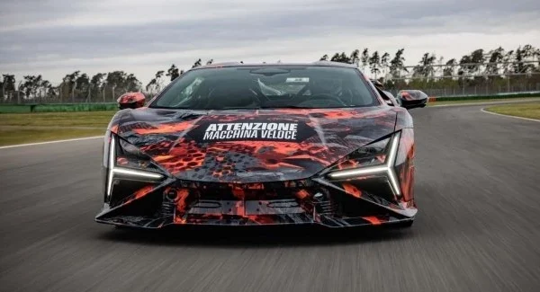 Lamborghini Revuelto SV встановив рекорд Хоккенхаймрингу