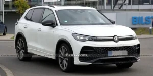 Volkswagen Tiguan R нового покоління з двигуном від Golf сфотографували на гоночній трасі
