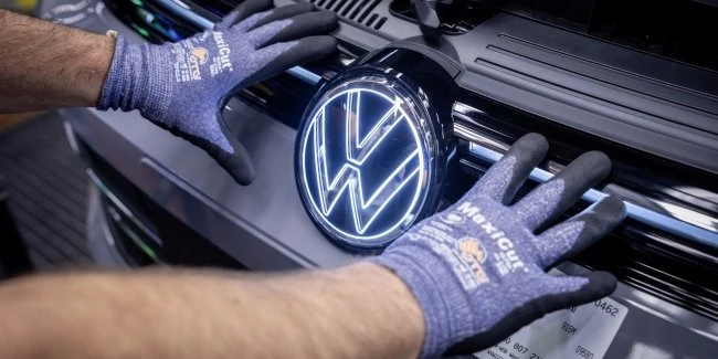 Родина Порше-Піха закликала Volkswagen негайно діяти заради конкурентоспроможності
