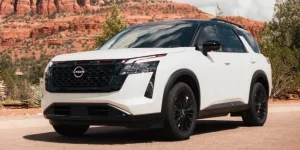 Nissan Pathfinder отримав ретро-версію Special Edition
