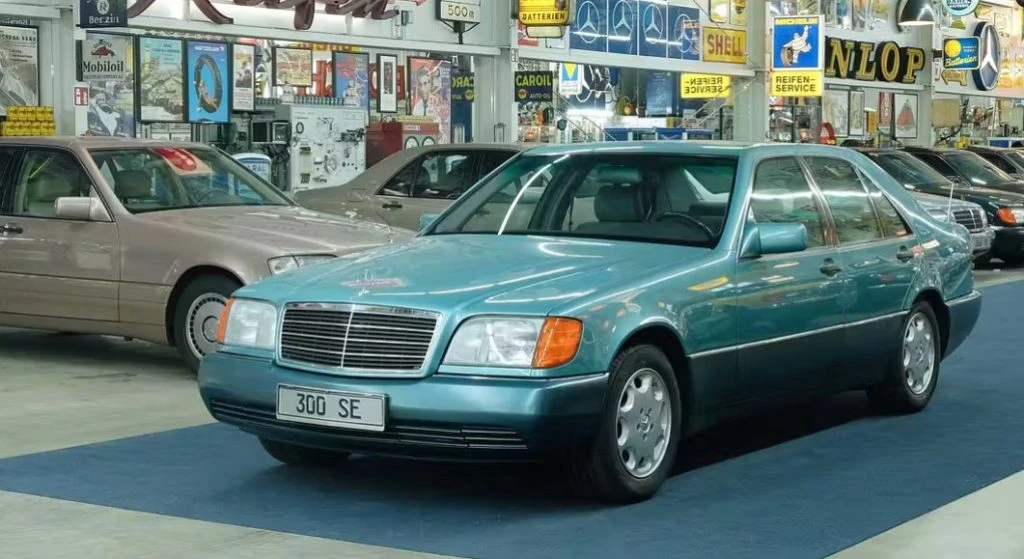 Mercedes-Benz S-Class Mercedes-Benz S-Class